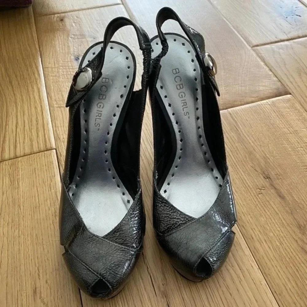 BCBGirls Peep Toe Silver Metallic Pumps - Picture 2 of 12